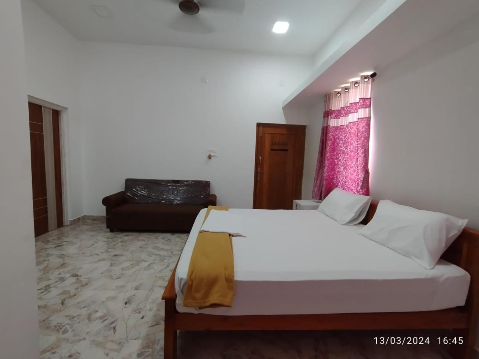 Arul Homestay Mettuppālaiyam Buitenkant foto
